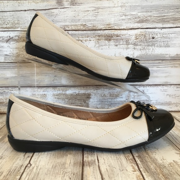 white mountain ballet flats
